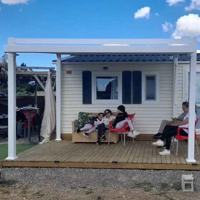 Fabricación de una pérgola con lamas de madera