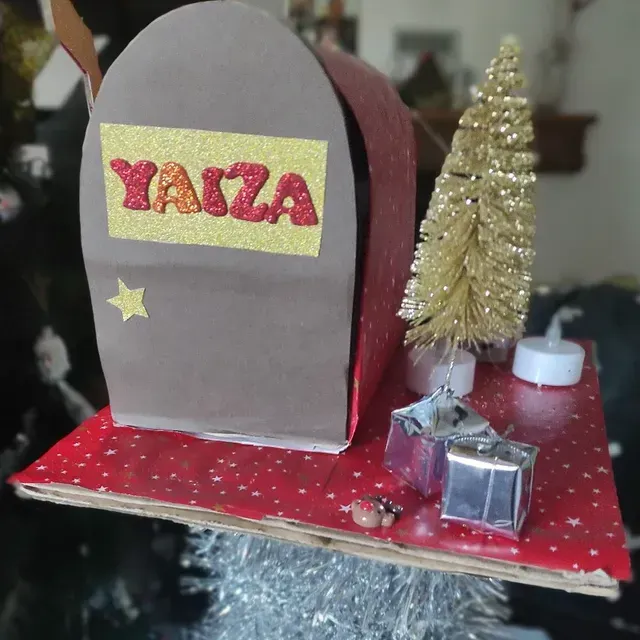 Diseña el Buzón de Papá Noel con material reciclado