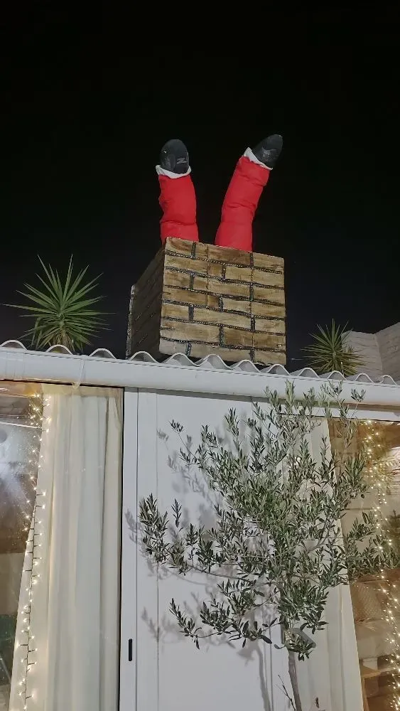 Chimenea de polietileno para Papá Noel