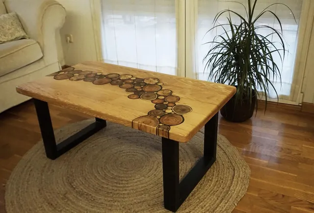 DIY: Mesa de centro restaurada con rodajas de madera