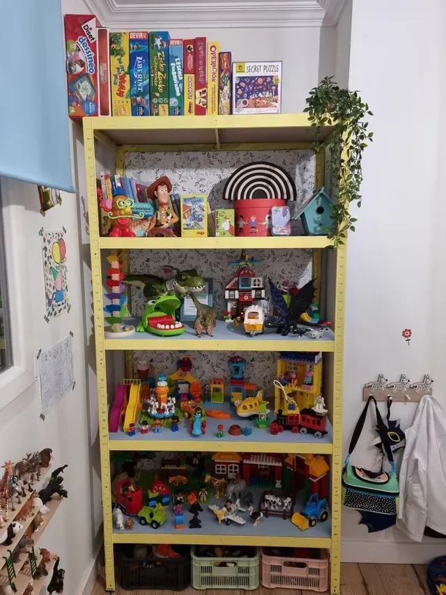 Estantería infantil