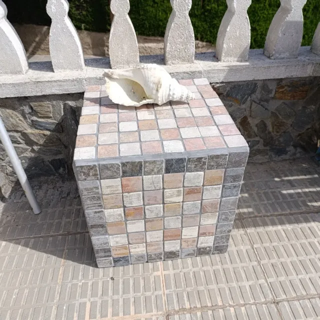 Taburete para el jardín y la piscina