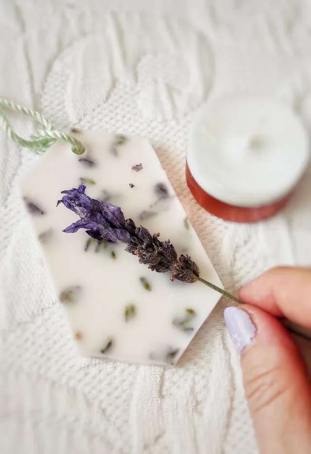 DIY: ambientador de lavanda y canela.