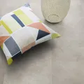 Loseta vinílica autoadhesiva gerflor forte pepper taupe