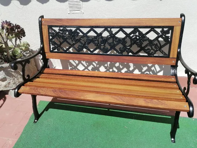 Banco madera y hierro forjado