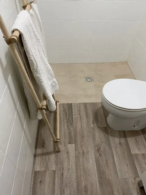 DIY escalera toallero