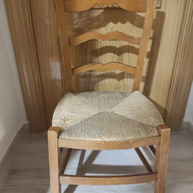 Restauración silla antigua