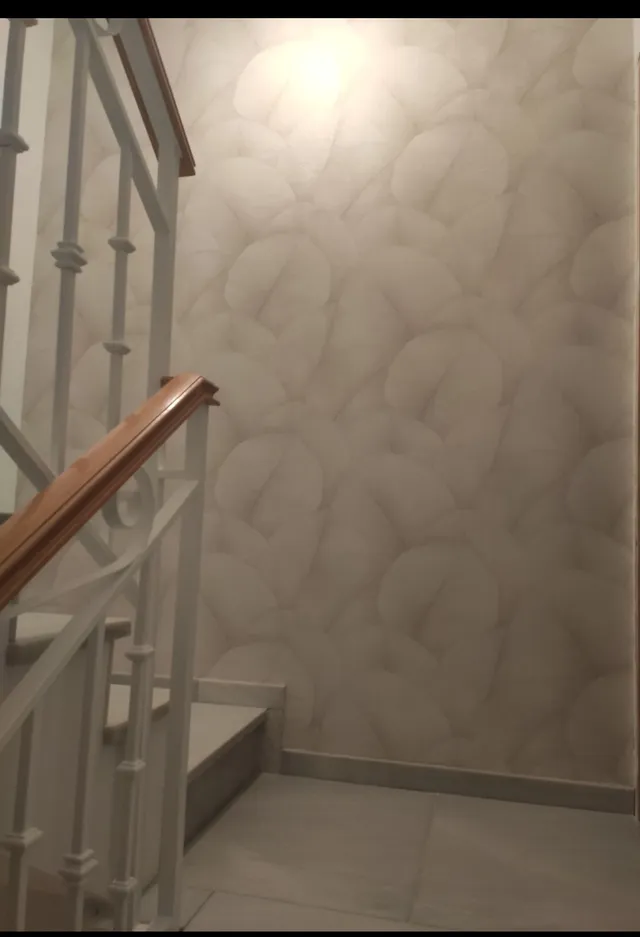 Papel pintado en escalera