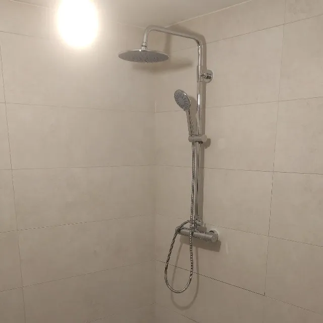 Nuevas duchas en los nuevos baños