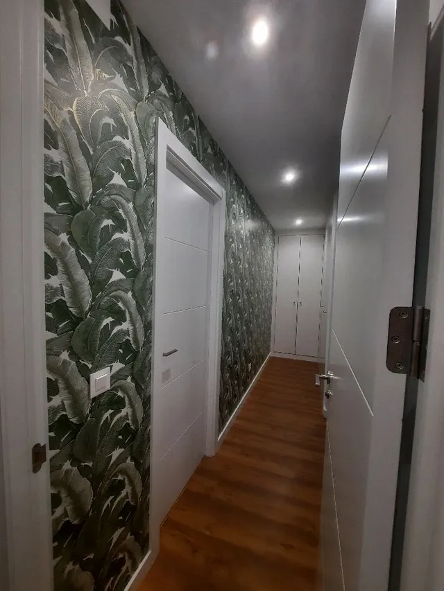 Empapelado de vestidor