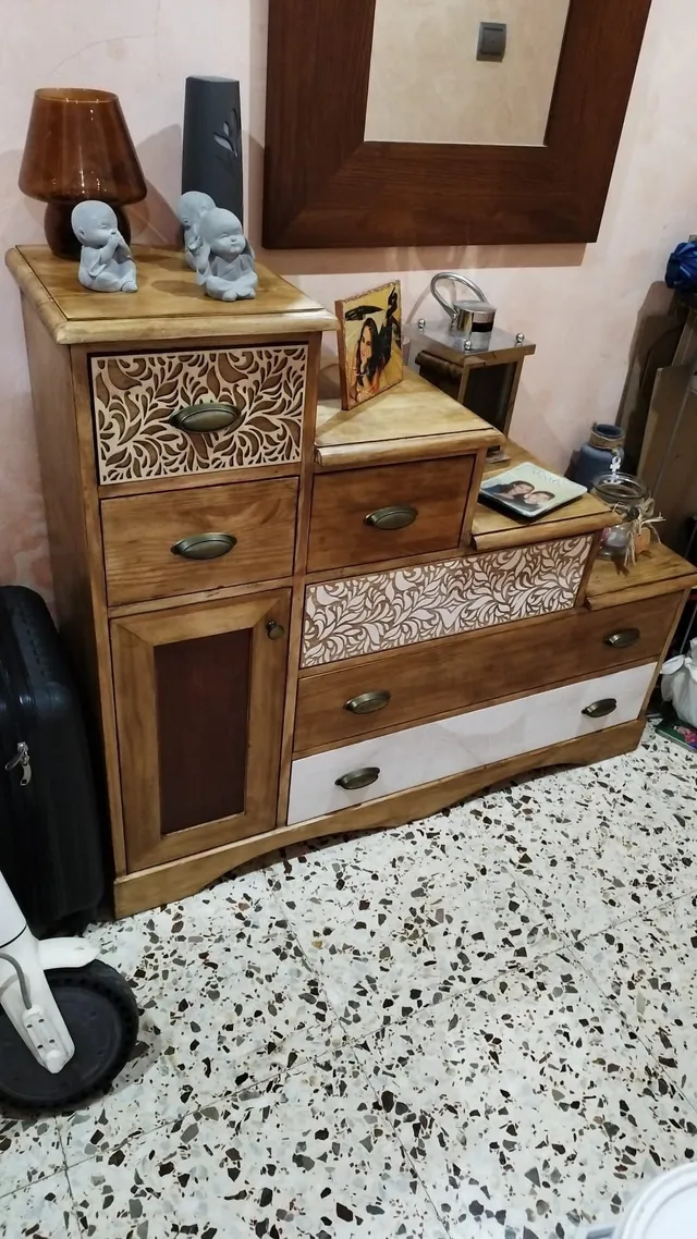 Restauración mueble de entrada