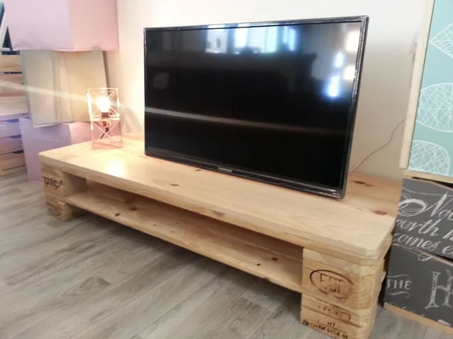 Mueble para la tele con palets