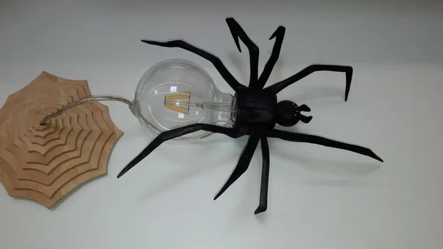Creación de un lámpara con forma de araña