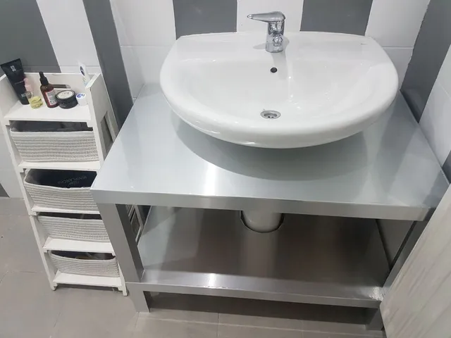 Mueble auxiliar bajo lavabo low cost
