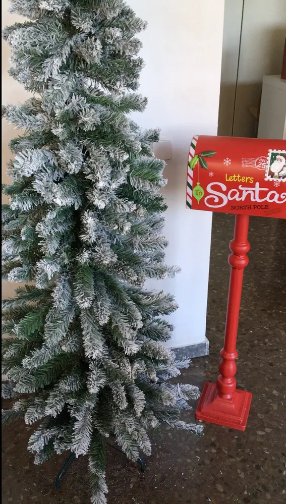 Decoración con árbol de Navidad Slim para Pisos pequeños
