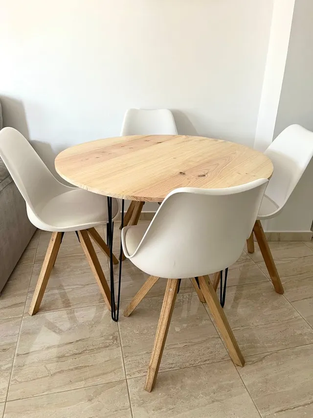 Haz tu propia mesa de salón de madera por 90€
