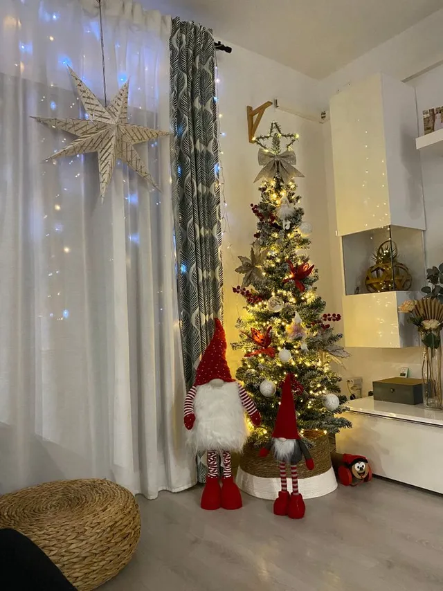 Árbol y decoración de Navidad con elfos y casita DIY de madera