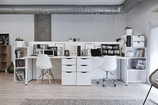 Diseña un escritorio doble lowcost