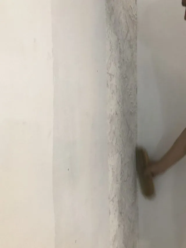 Cepillando pared