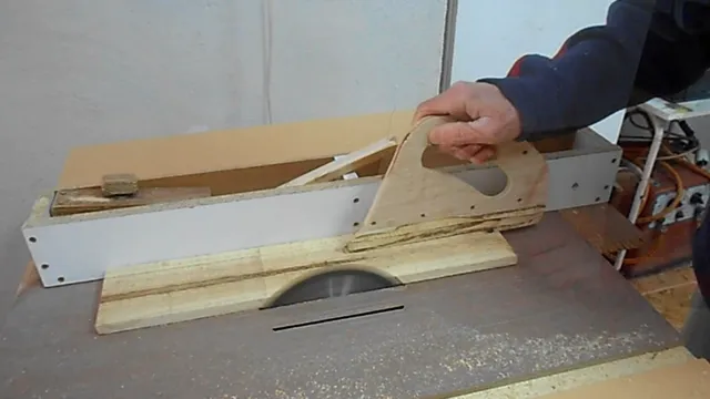 Cortando piezas de madera (listones y tablas)
