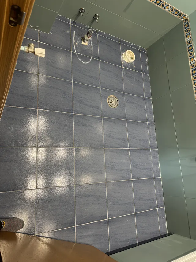 Cambio de suelo con Vinilo adhesivo