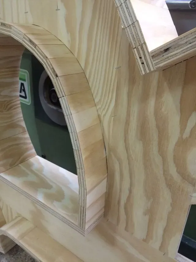 Construir letras de gran tamaño con madera