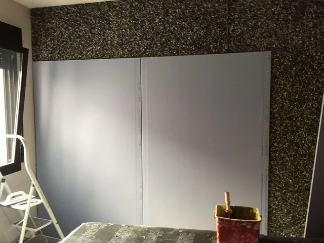 pared.jpg pared.jpg