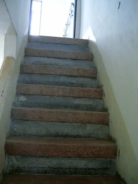 Cambio de escalera de obra por escalera flotante