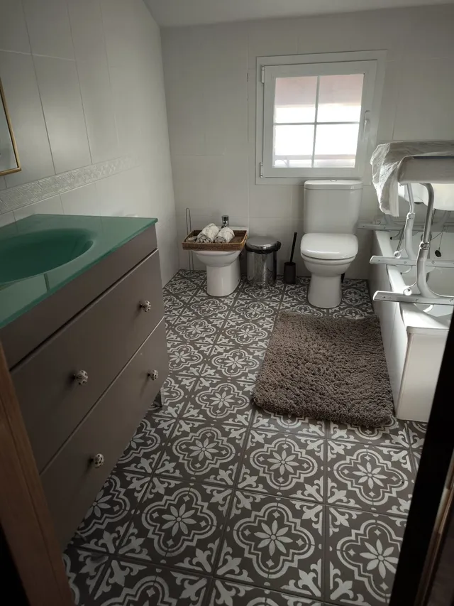 Reforma baño sin alicatado.