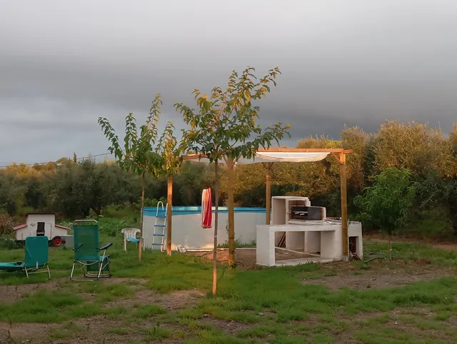 Construcción de una barbacoa exterior en L paso a paso
