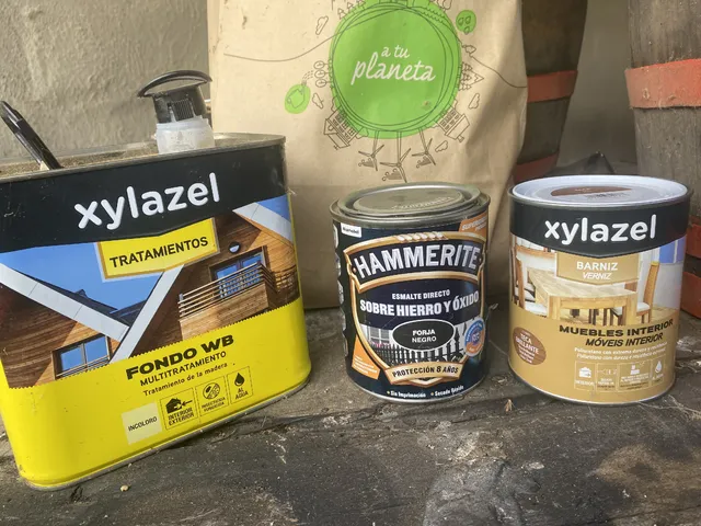 Restauración barriles decorativos