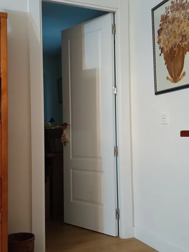 Instalación de nuevas puertas para aun mejor aislamiento