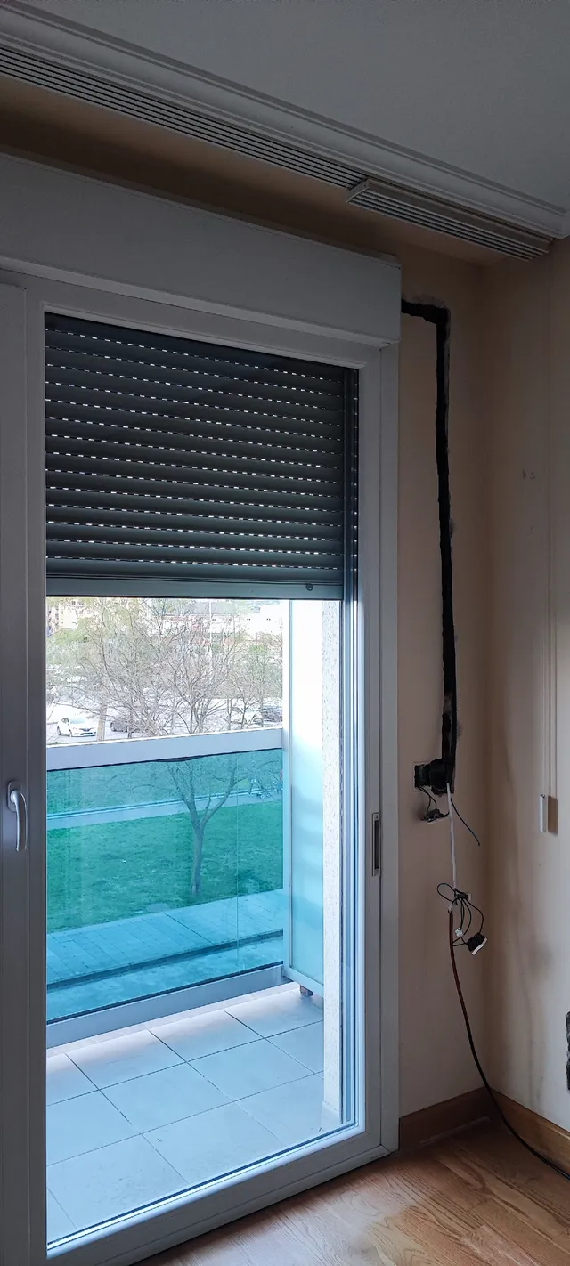 Instalación de motor de persiana con domótica