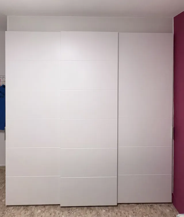 Ropero empotrado modular Spaceo