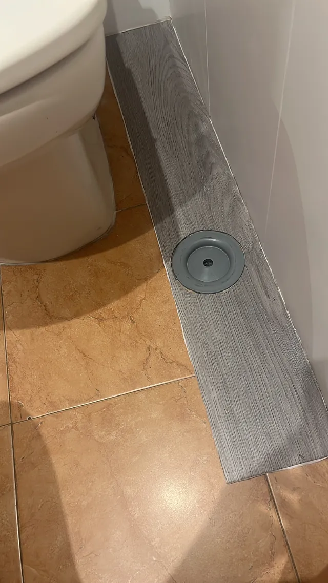 Suelo vinílico en baño