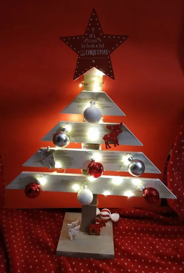 Árbol de Navidad de madera